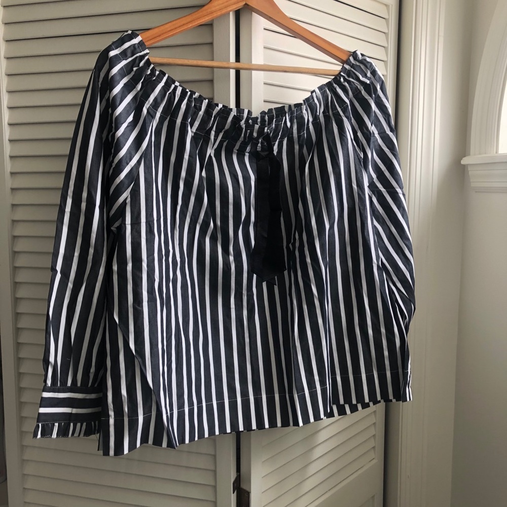 BNWT J Crew black & white striped top 🤍🖤